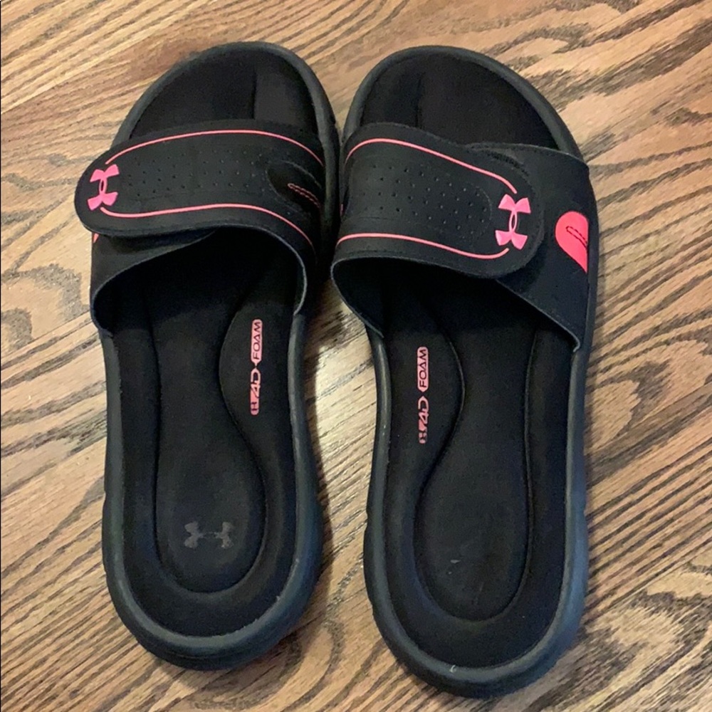 Under Armor women’s athletic slides
